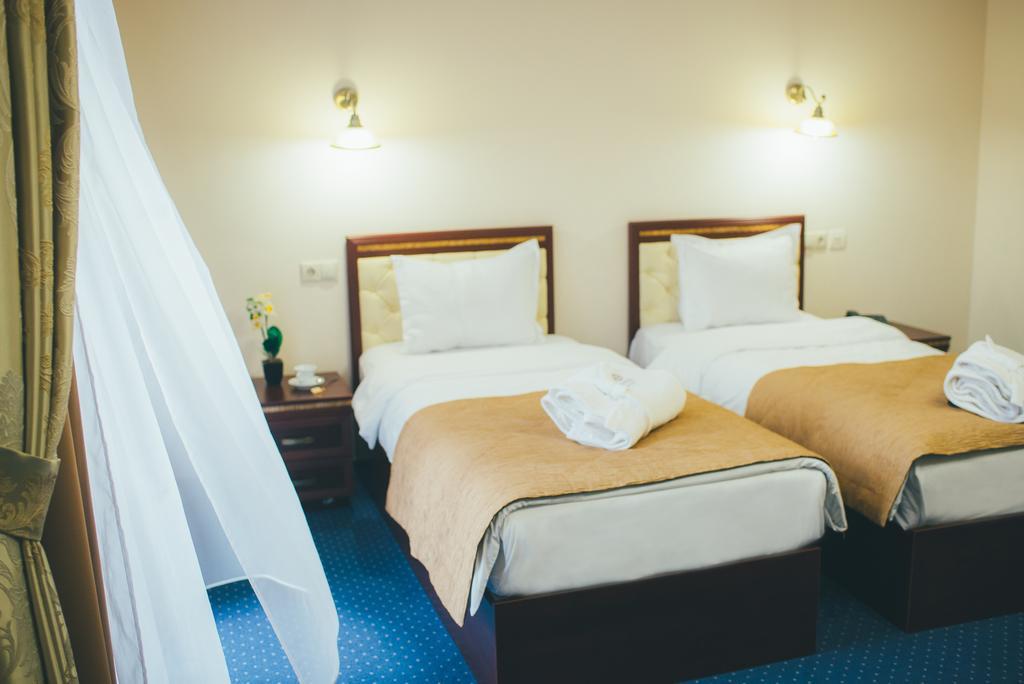 Svityaz Resort Truskavets Room photo